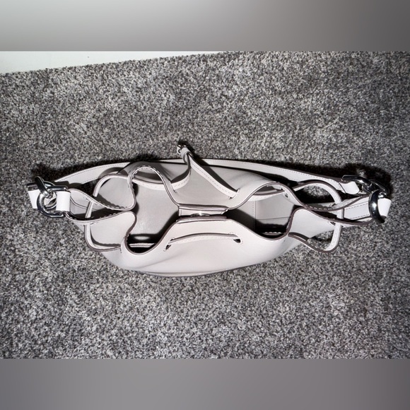 Michael Kors gray drawstring bucket bag with shoulder strap - Picture 8 of 12